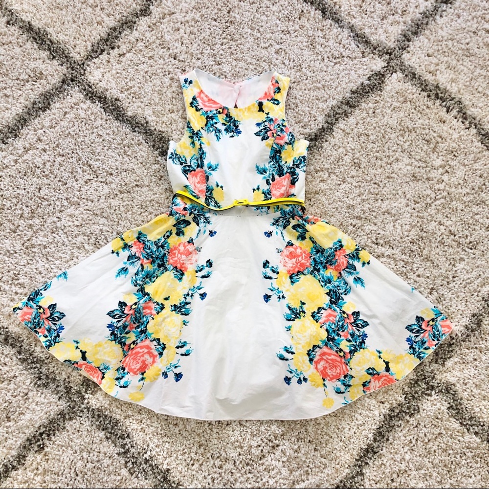 50’s Style White And Yellow Floral Dress